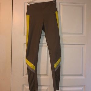 Alo yoga leggings